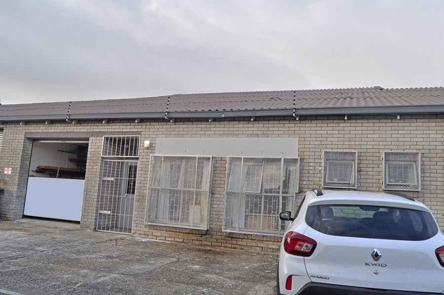 To Let commercial Property for Rent in Maitland Western Cape